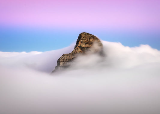 A City in the Clouds: The Magic of Fog Over Cape Town